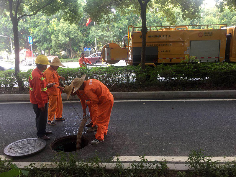 深圳龙岗市政水务设施维护抢修团队