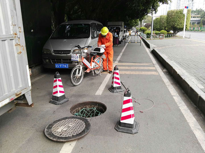 江门市政下水道清淤团队